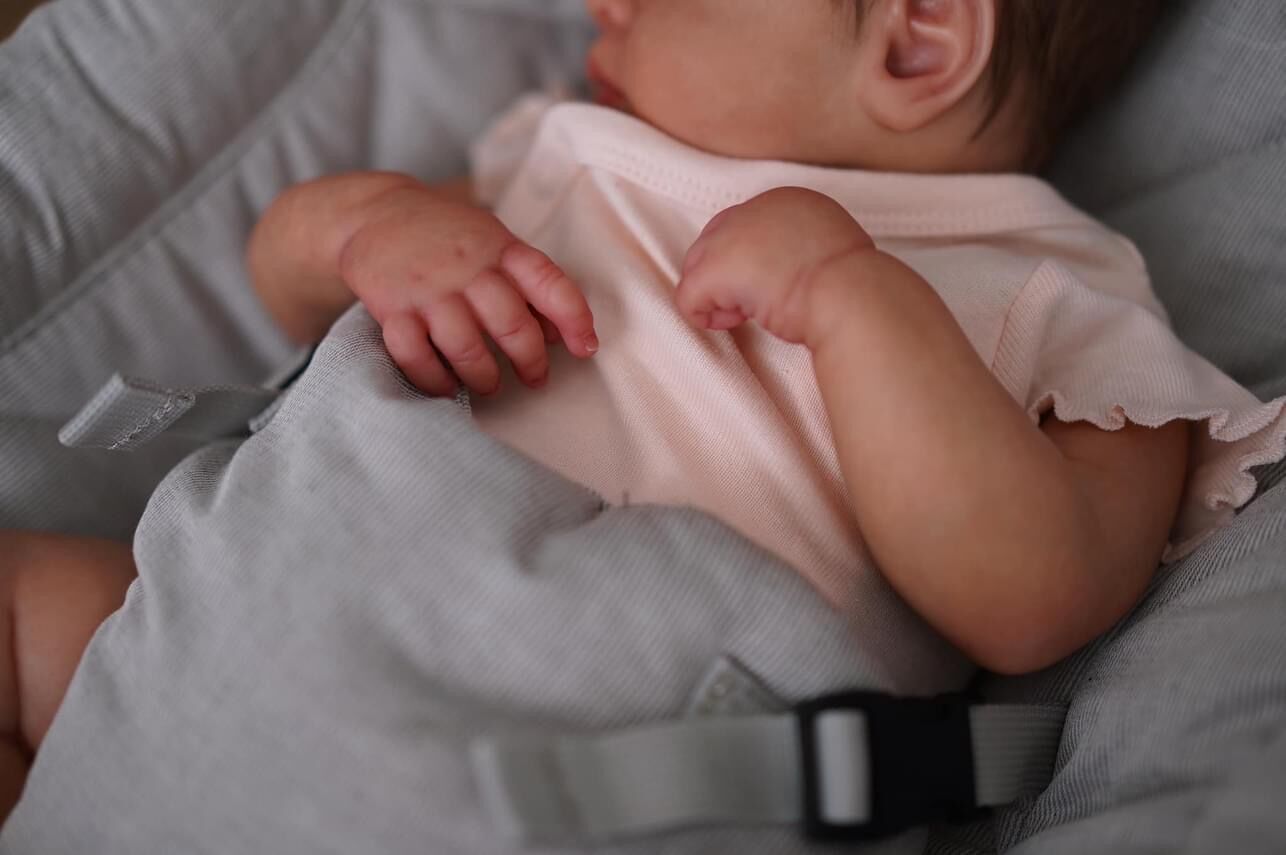 Bébé Reborn en Silicone Cielo – 50 cm detail image 5