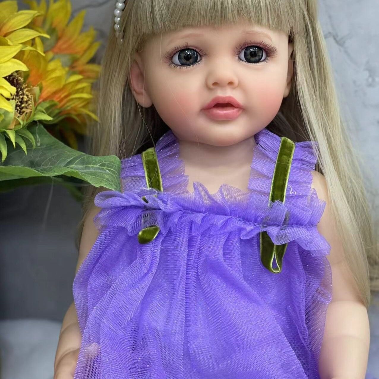 Bambola Reborn Alanis in Silicone – 55 cm, con Suono detail image 2