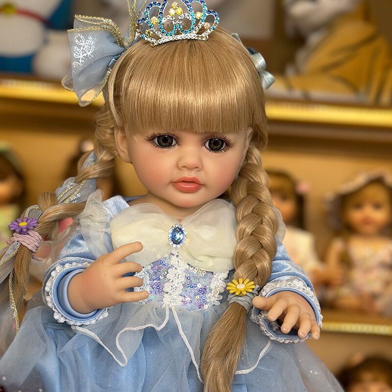 Bambola Reborn Albina in Silicone – 55 cm, con Suono detail image 3