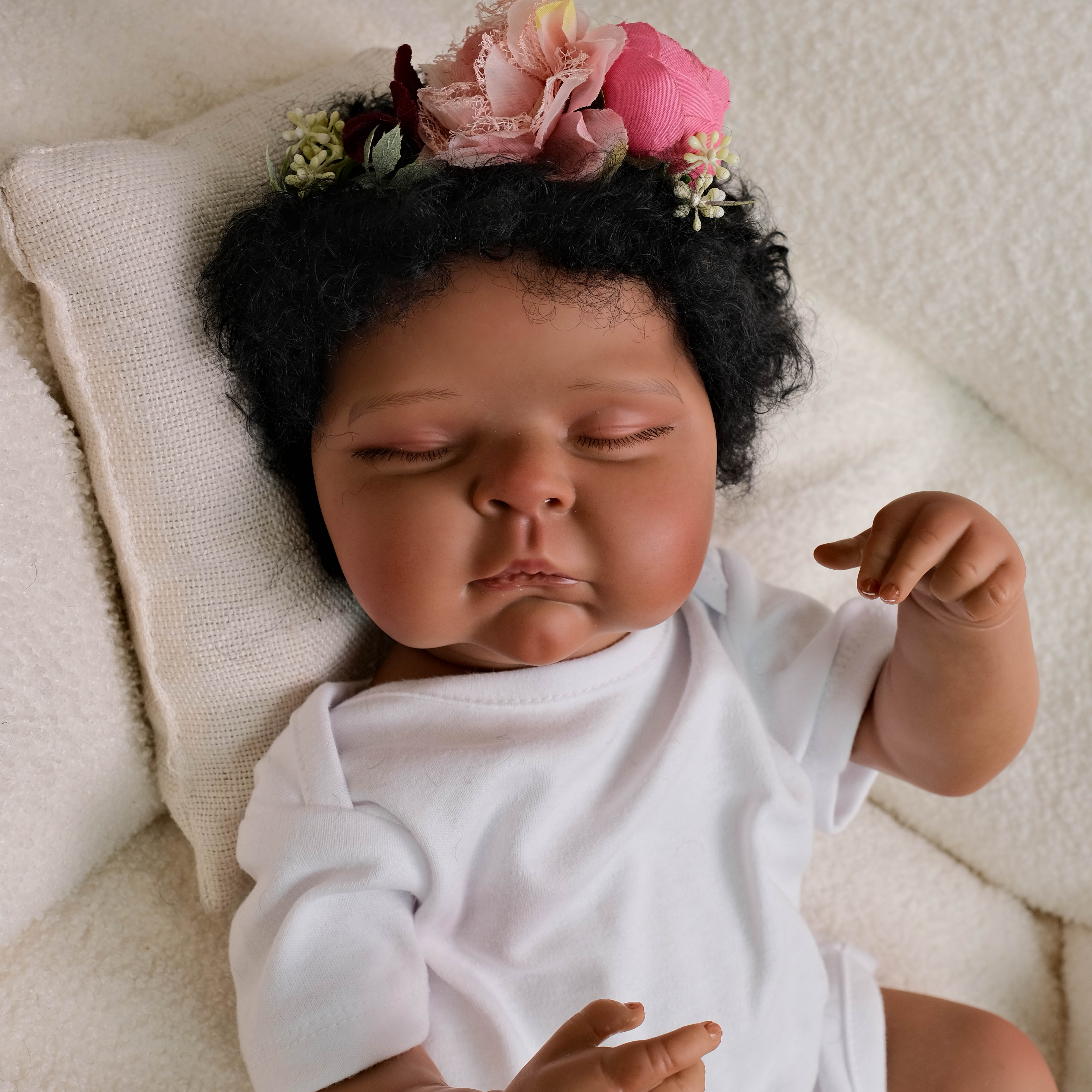 Bambola Reborn Bruno – 50 cm detail image 2