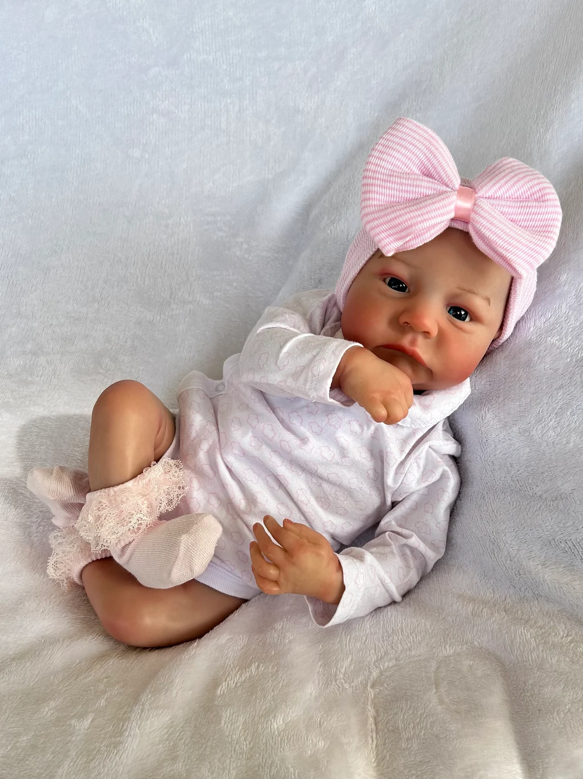 Bébé Reborn en Silicone Cósima – 48 cm, avec Son