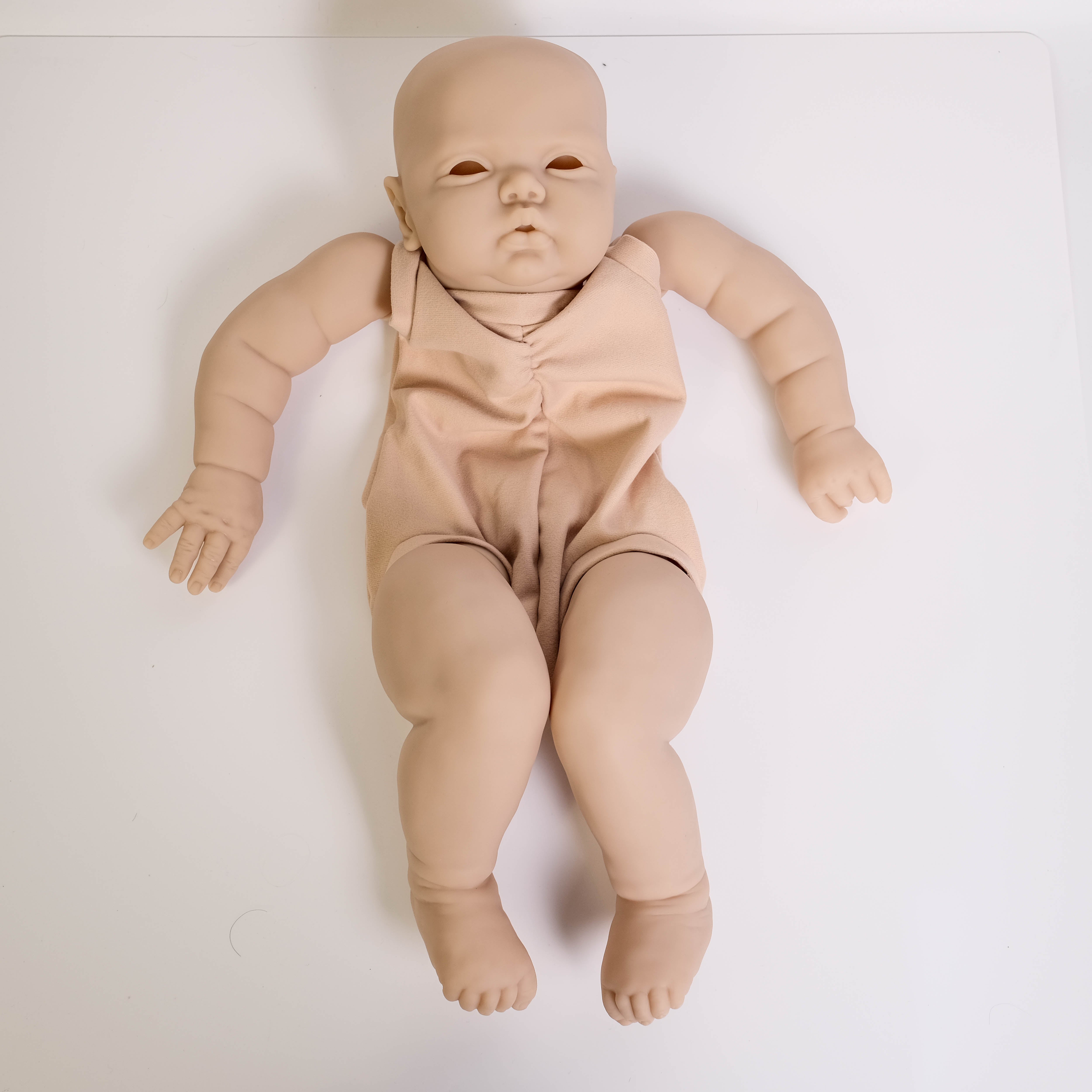 Bebé Reborn de Vinilo Romina – 60 cm