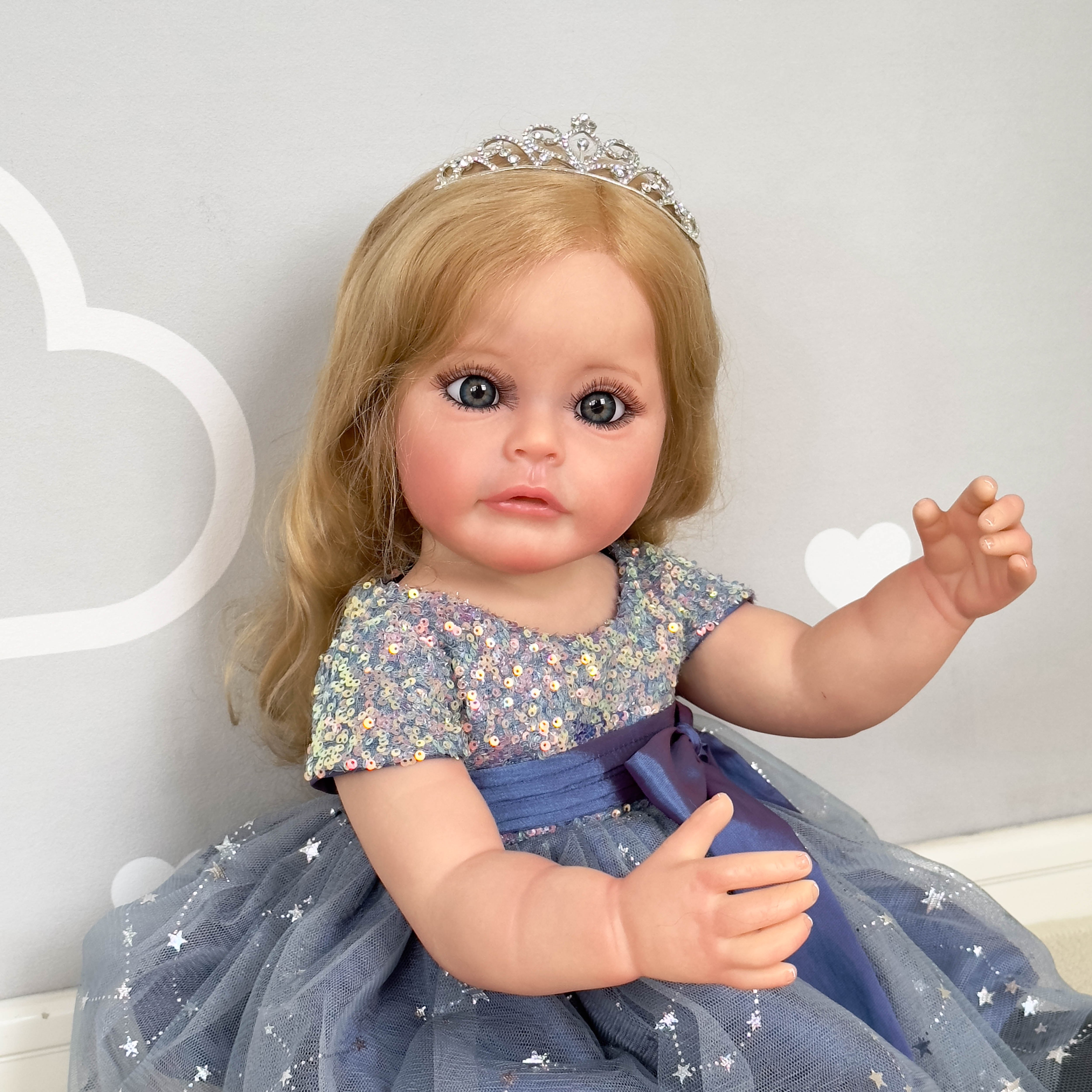 Bambola Reborn in Silicone Pieno Sabina – 55 cm, con Suono detail image 1