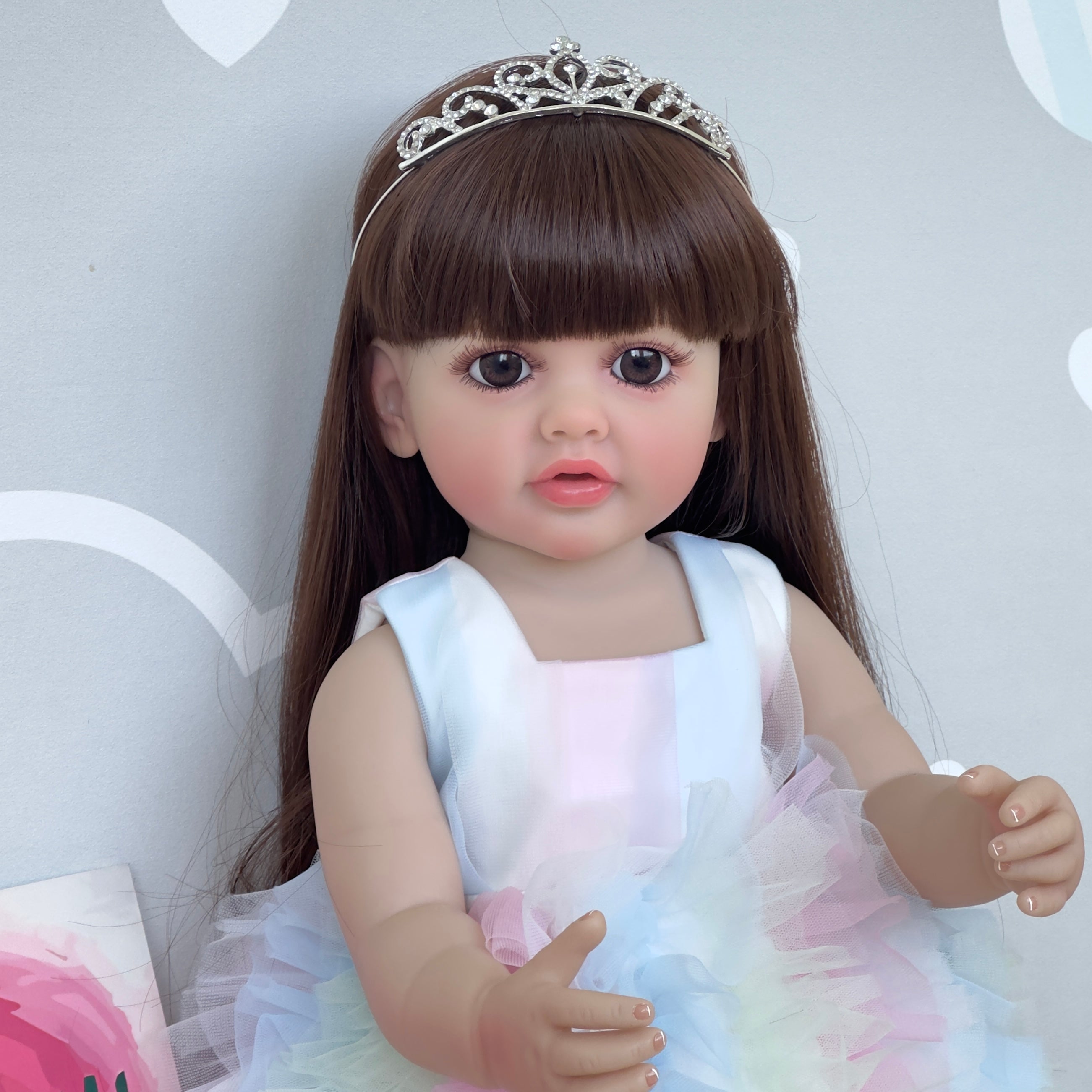 Bambola Reborn in Silicone Completa Reyes – 55 cm, con Suono detail image 3