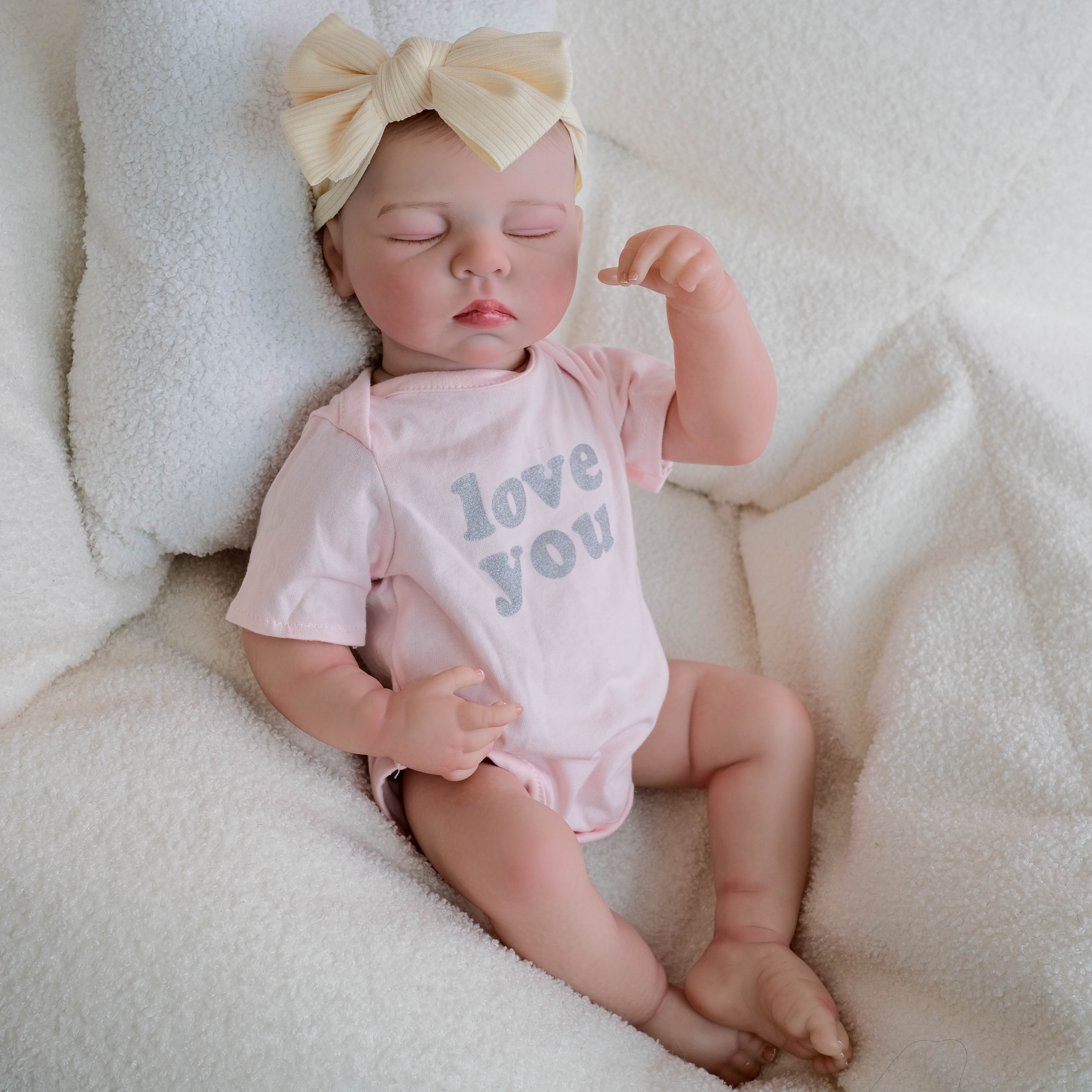 Lalka Reborn winylowa Melisa – 48 cm detail image 4