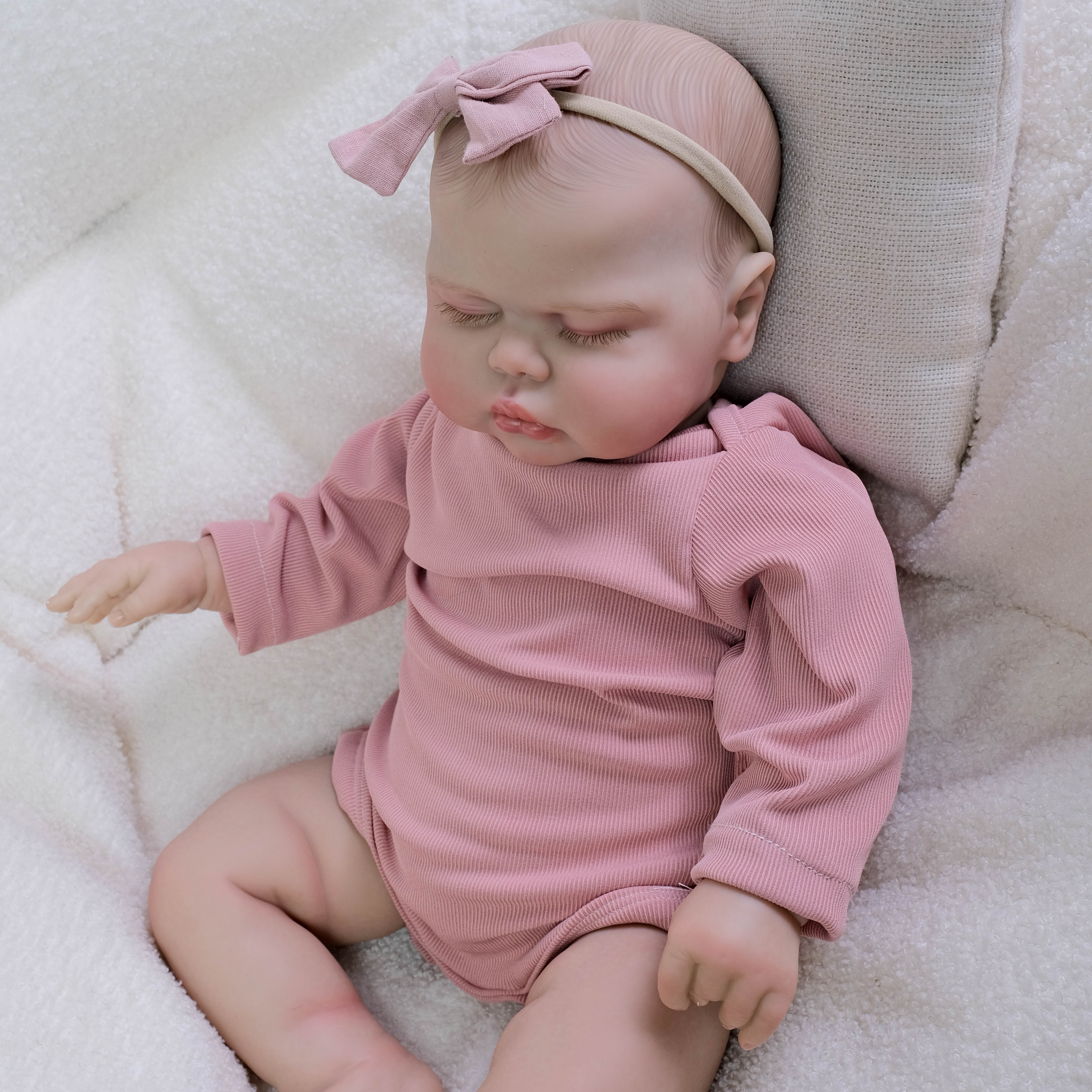 Bambola Reborn Camilo – 48 cm detail image 11