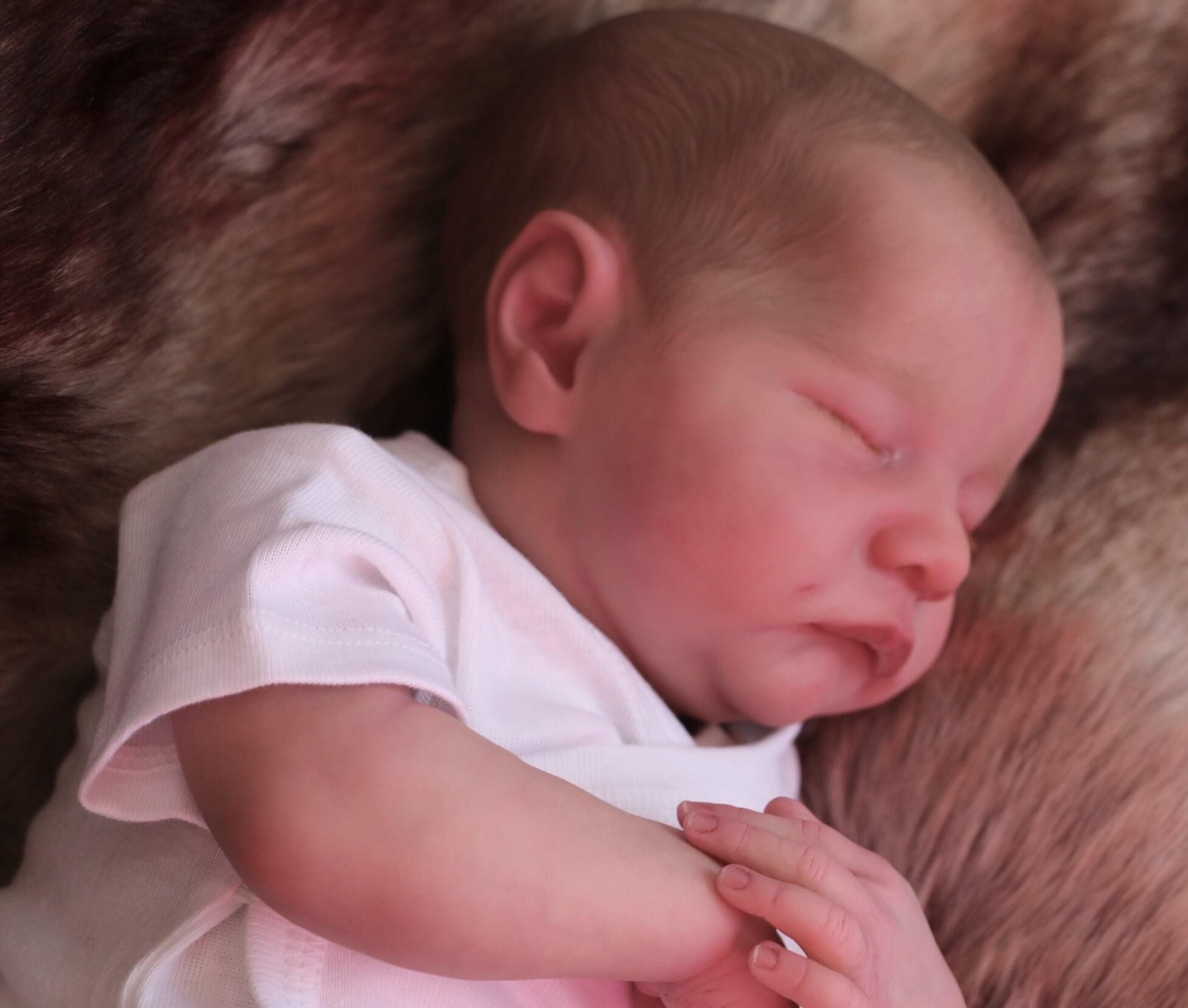 Bébé Reborn en Silicone Iván – 48 cm