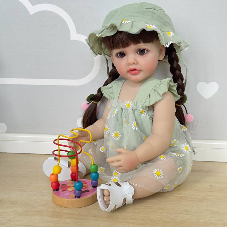 Bambola Reborn in Silicone Aldana – 55 cm, con Suono detail image 2
